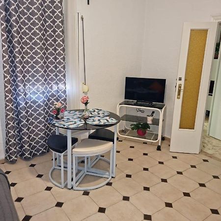 Wish Suite Dolores Leon De Triana เซบีญา ภายนอก รูปภาพ