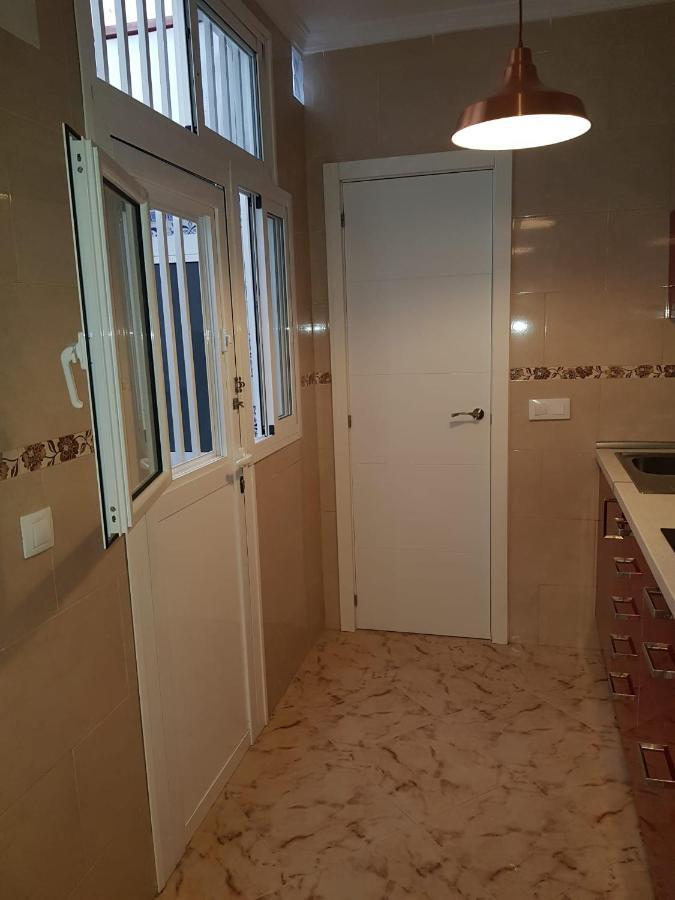 Wish Suite Dolores Leon De Triana เซบีญา ภายนอก รูปภาพ