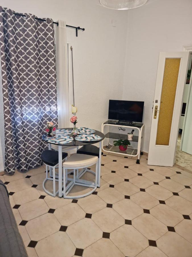Wish Suite Dolores Leon De Triana เซบีญา ภายนอก รูปภาพ
