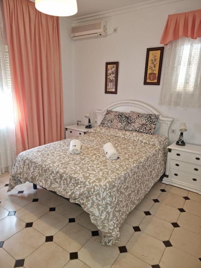 Wish Suite Dolores Leon De Triana เซบีญา ภายนอก รูปภาพ