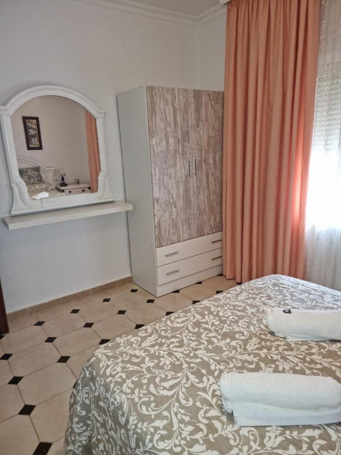 Wish Suite Dolores Leon De Triana เซบีญา ภายนอก รูปภาพ